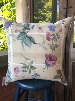 Savannah - French Country Beige Floral Pillow Cover - 20x20 - Maa-Kal Boutique Canada