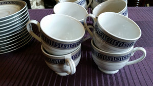 Set of 6 Vintage Deutschland Cuisine Santé International Tea Cups and Saucers