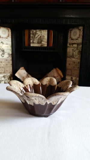 Vintage Evangeline Canada 968 Brown and Beige Scalloped Rim Ceramic Vase