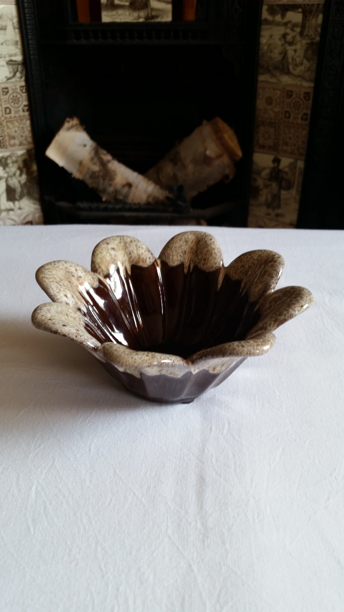 Vintage Evangeline Canada 968 Brown and Beige Scalloped Rim Ceramic Vase