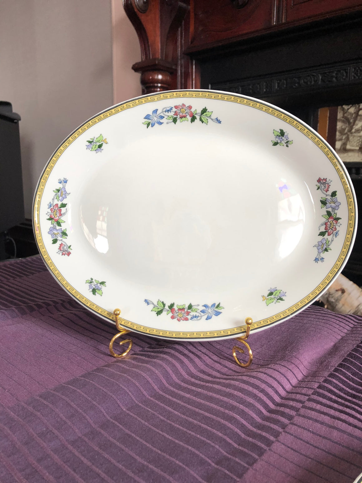 Vintage Set of 2 Vintage Oval Serving Plates - Sampsonite Churchill England