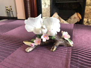 Vintage Dove Birds Statue