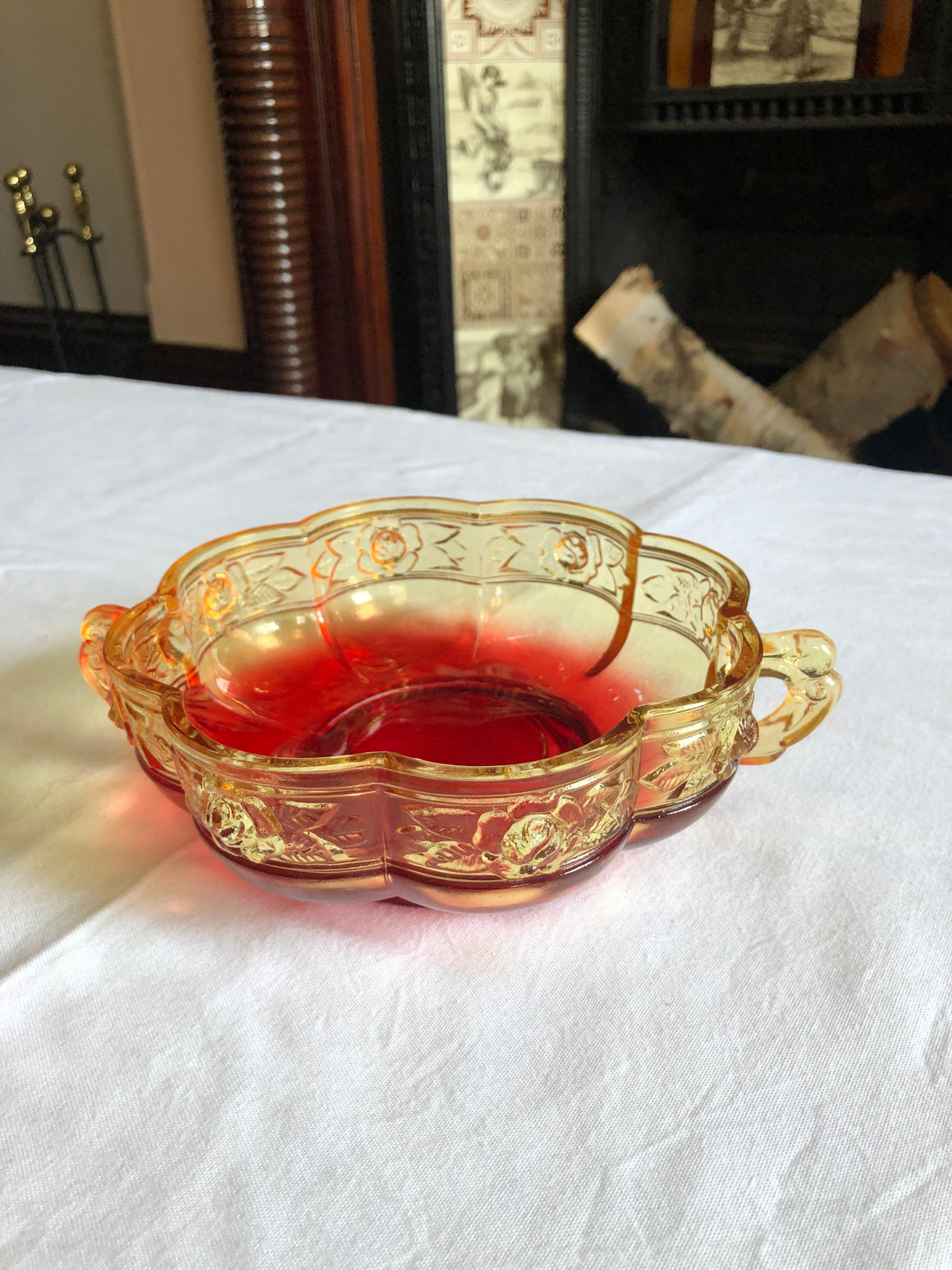 Vintage Indiana Amber Glass Bowl with Scalloped Rim and Handles
