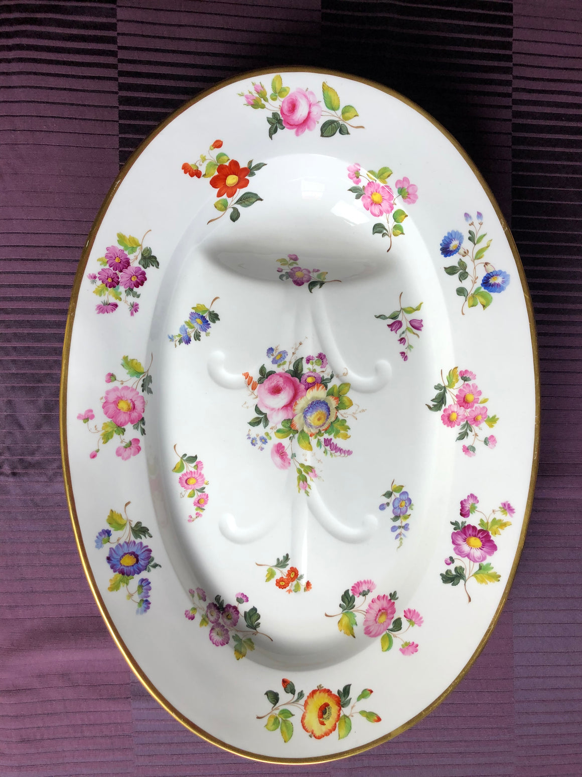 Davenport China Gold Trim Footed Roast Platter