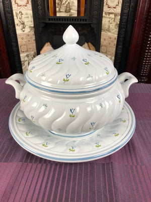 Vintage Large Italian Hand Painted White Floral Tureen and Underplate