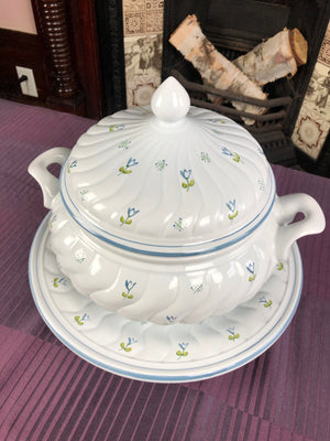 Vintage Large Italian Hand Painted White Floral Tureen and Underplate