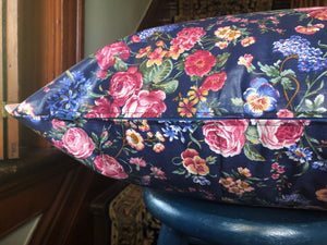 Priscilla - Blue Floral French Country Decorative Pillow Cover- 20x20 - Maa-Kal Boutique Canada