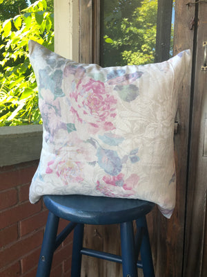 Margaret - White Floral Decorative Pillow Cover - 18x18 - Maa-Kal Boutique Canada