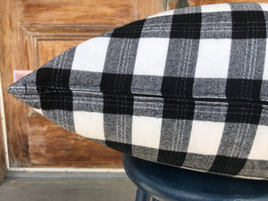 Abigail - Black and White Bancroft Plaid Pillow Cover- 20x20 - 18x18 - Maa-Kal Boutique Canada