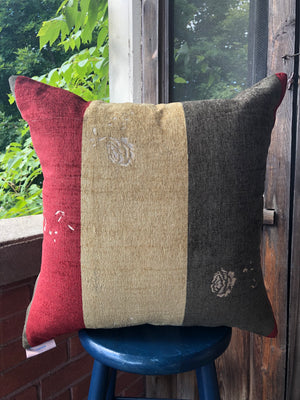 Agatha - Green, Red and Beige Large Chenille Stripped Pillow Cover - 22x22 - Maa-Kal Boutique Canada