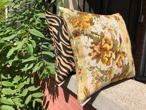 Francoise - Linen Beige Floral Pillow Cover- 20x20 - Maa-Kal Boutique Canada