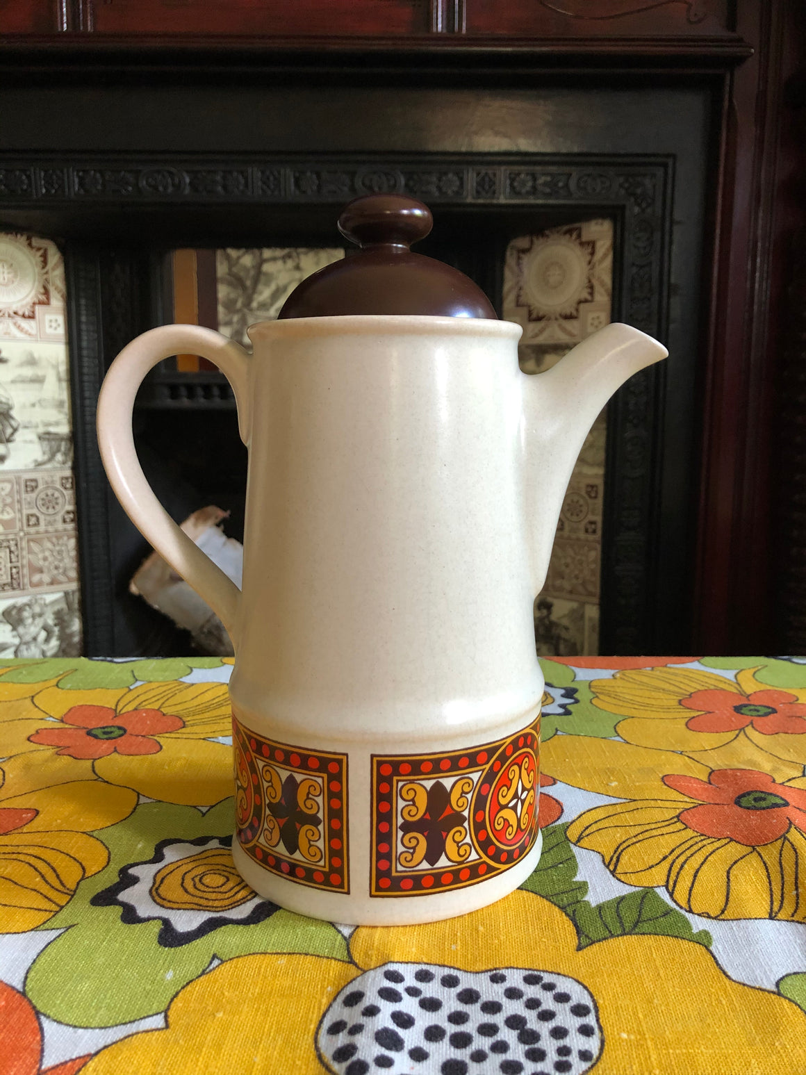 Vintage Sadler Engand Coffee Pot/Teapot