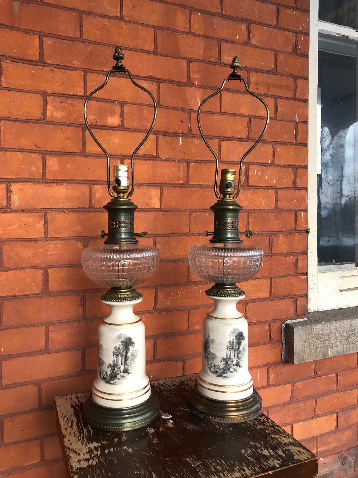 Vintage Hand Painted Heavy Ceramic Glass & Metal Beige Gray and Gold Table Lamps