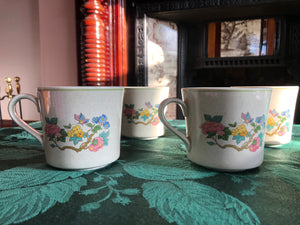 Vintage 20-Piece Dinnerware Royal Albert England Summer Solitude Set