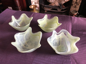 Set of 4 Vintage Bowls Mint Green Glass Bowls